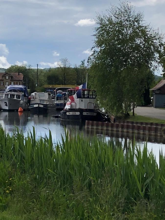 Peniche Nidd Dannemarie (Haut-Rhin) Exterior foto